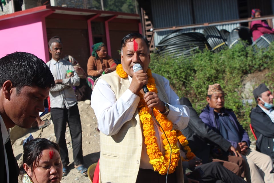 जनताले दिएको जिम्मेवारी गम्भीरता पूर्वक पुरा गर्नेछु : मन्त्री पौडेल !