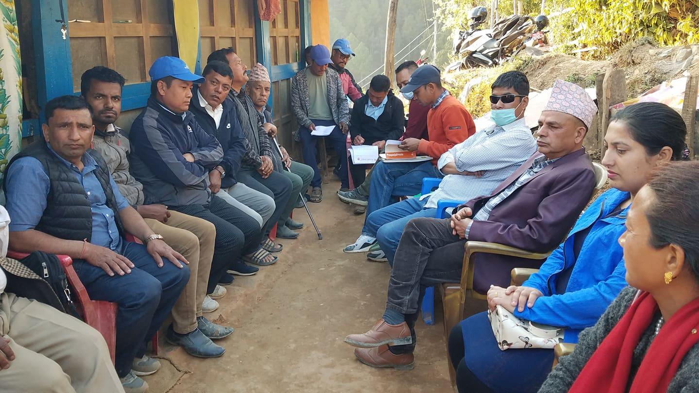 मुसिकोटका अग्नीपिडित कार्कीलाई आर्थिक सहयोग
