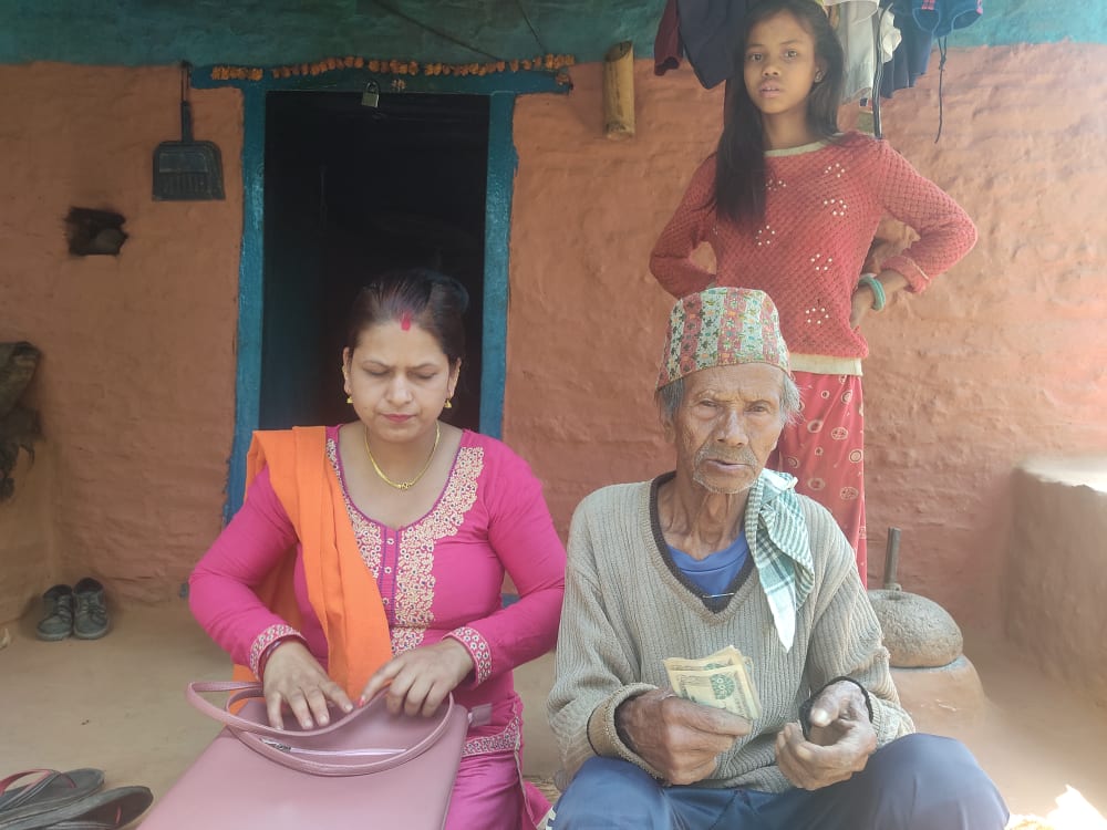 भिडियो प्रभाव : मुसिकोटका धन कुमालले पाए वृद्ध भत्ता