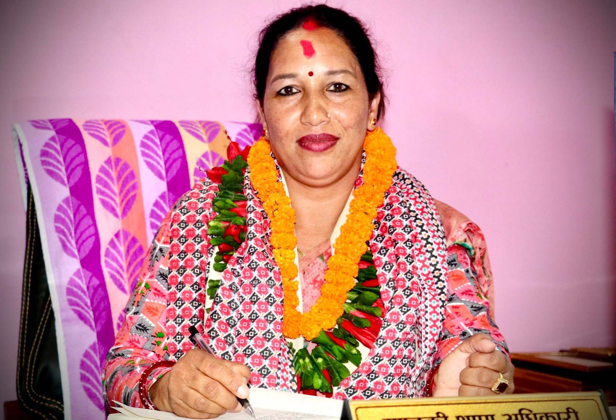 बडिगाड गाउँपालिका अध्यक्षको पहिलो निर्णय : स्वास्थ्य बिमा गर्न छुट नागरिकको निशुल्क बिमा