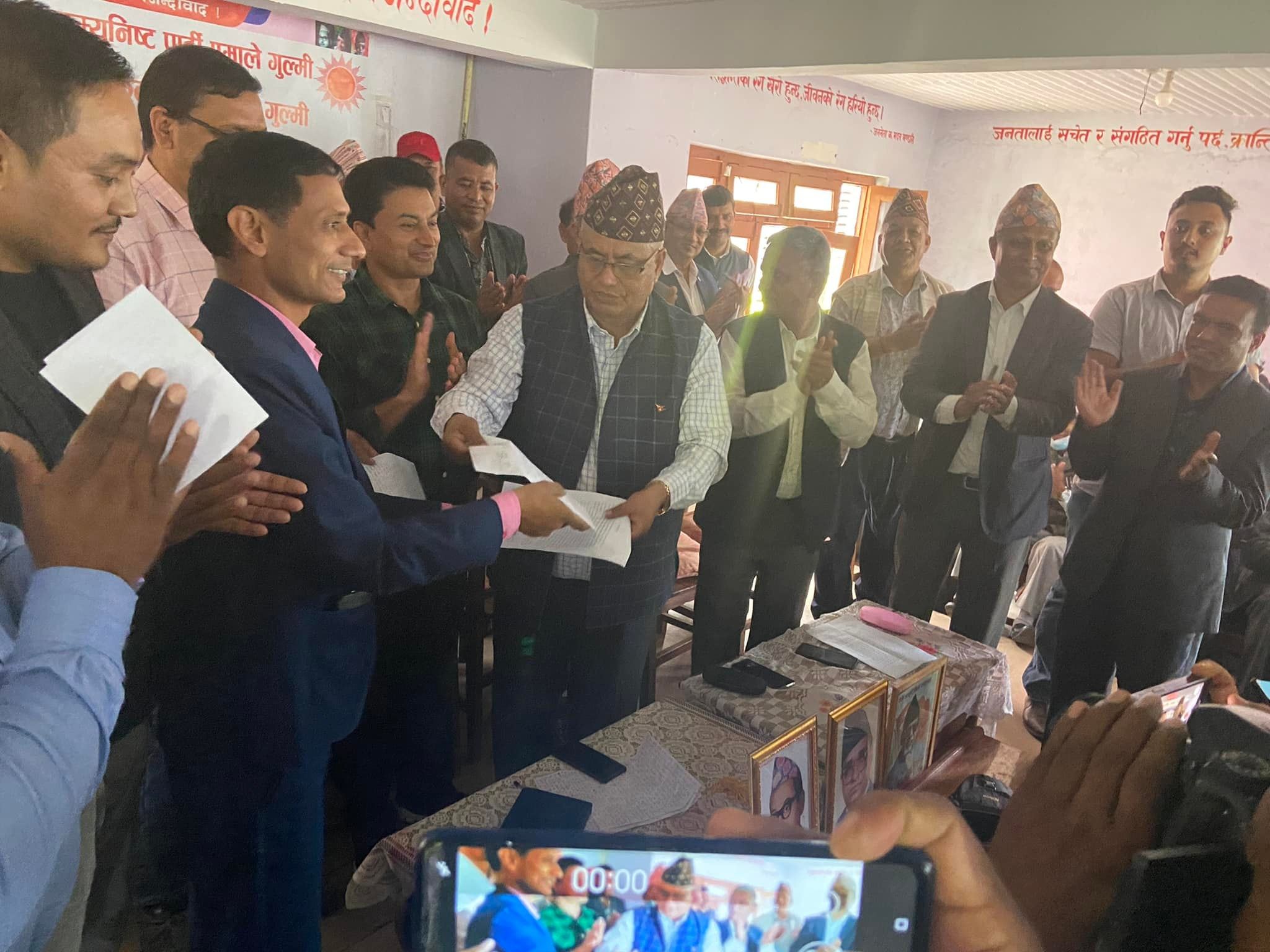 गुल्मीमा एकीकृत समाजवादी र एमालेबीच एकता,रामकुमारी झाँक्रीलाई ठूलाे धक्का
