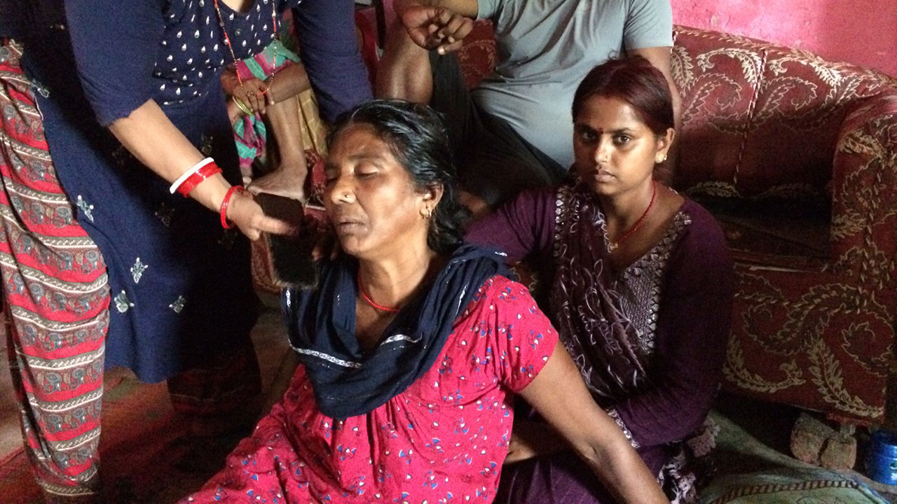 ‘मेरो छोरा ल्याइदेऊ, एक पटक मुख देखाइदेऊ’...