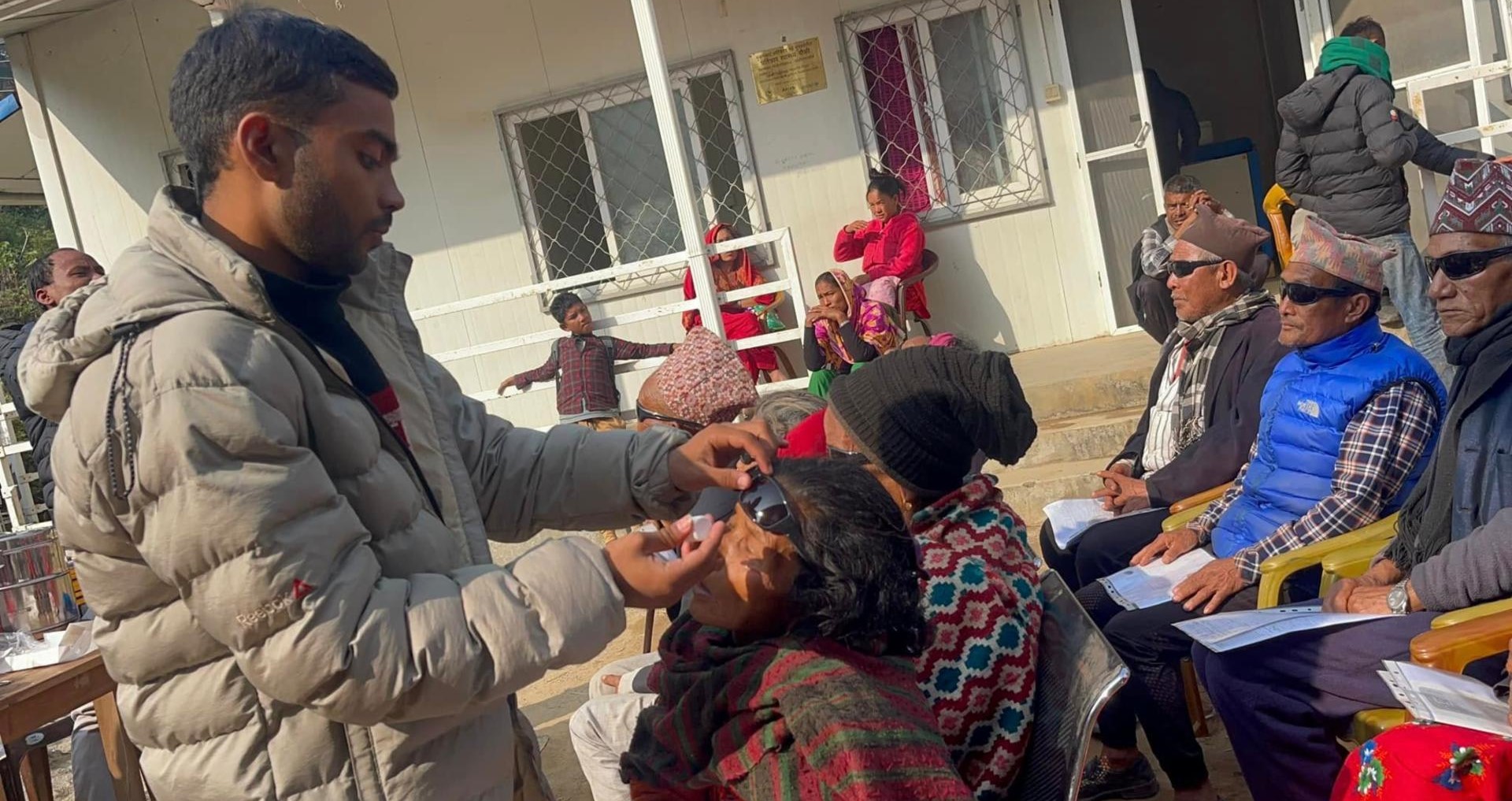 ११ वर्षपछि दिदी–भाइले आँखा देख्न पाउँदा ...