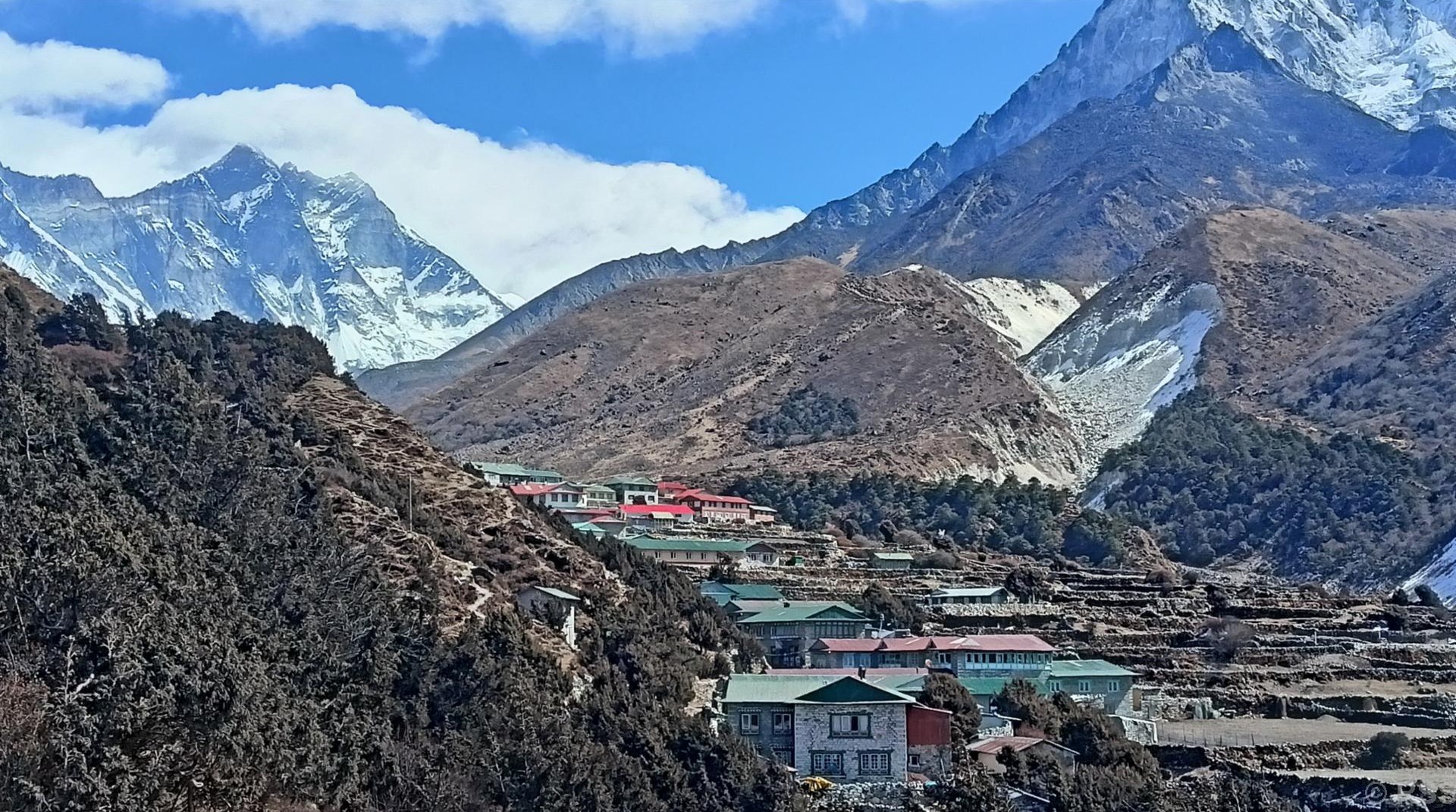 जलवायु परिवर्तनको कहर : सगरमाथा क्षेत्रका महिलाको स्वास्थ्यमा संकट