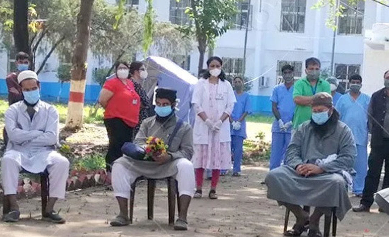 कोरोना जितेर डिस्चार्ज भए उदयपुरका ६ जना