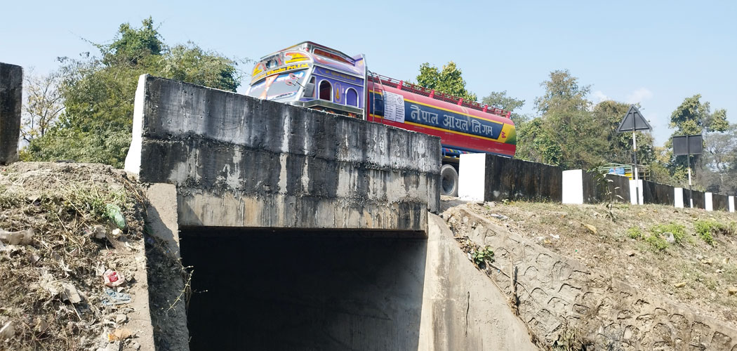 वन क्षेत्रमा बनाइएको अन्डर पास वन्यजन्तुमैत्री नभएपछि प्रयोगविहीन