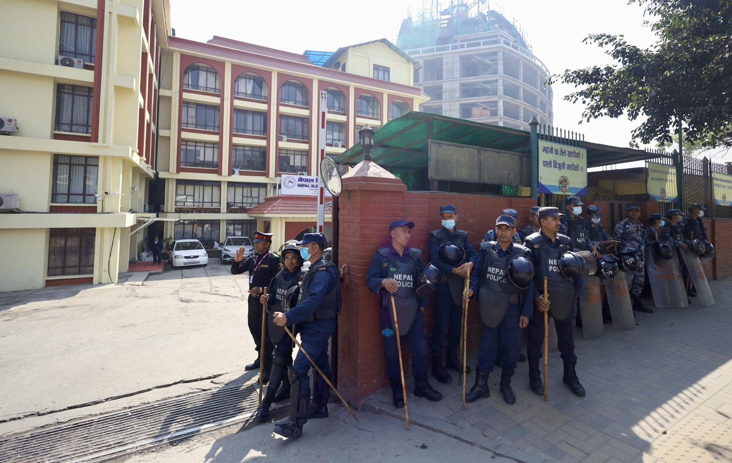कुलमानलाई हटाइएपछि विद्युत प्राधिकरणको केन्द्रीय कार्यालयमा सुरक्षा सतर्कता