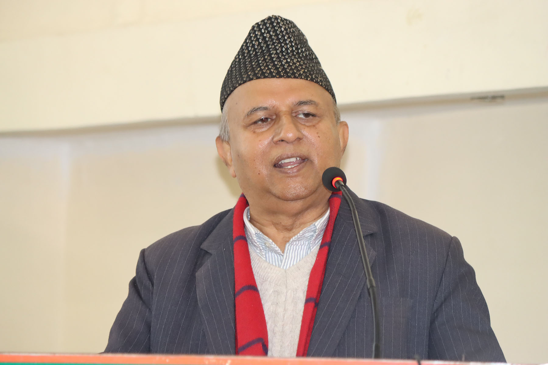 पूर्वपञ्चहरु दुर्गा प्रसाईंलाई दोष थोपरेर उम्कन खोज्दै छन् : शंकर पोखरेल
