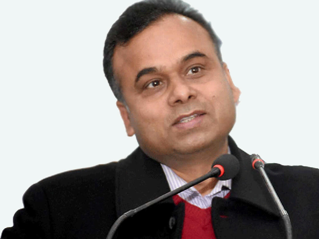 भीमार्जुन आचार्यका फेसबुक स्ट्याटस गायब, भन्छन्- लोकतन्त्रको कार्यान्वयन सुरु भएको जस्तो छ