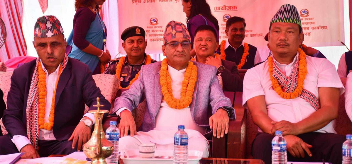 थुनुवा र कैदी बन्दीको मानवअधिकारप्रति सरकार संवेदनशील छ : गृहमन्त्री लेखक