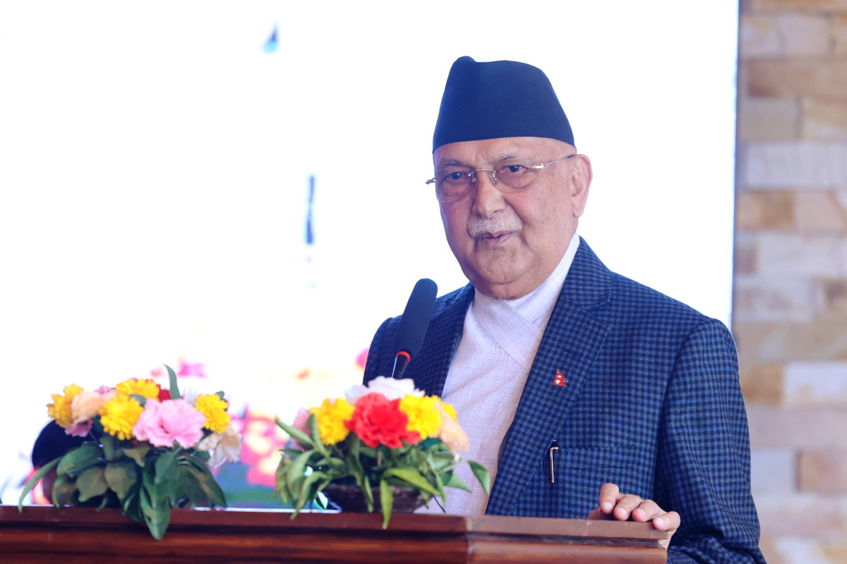 १४ महिनापछि देउवाजीलाई ‘लौ प्रधानमन्त्री’ भन्दै किस्तीमा राखेर पद हस्तान्तरण गर्छु :ओली