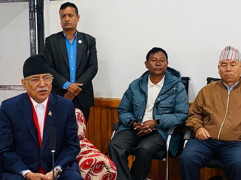 क्रान्ति अझै सकिएको छैन : प्रचण्ड