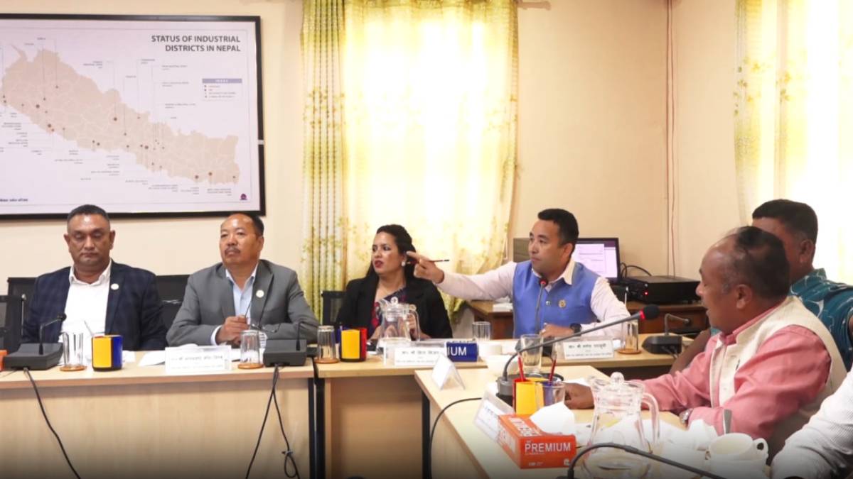 भिजिट भिसा प्रकरणले उद्योग समितिमा लफडा