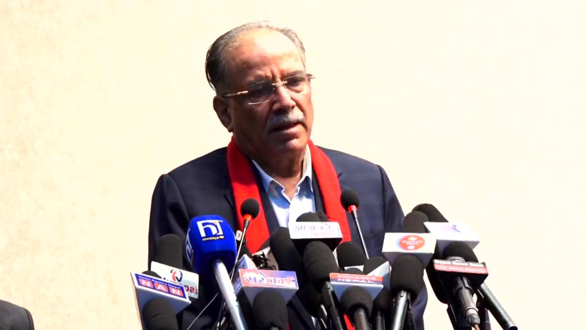 जनार्दनलाई प्रचण्डको चेतावनी- सिँगौरी खेल्न दिएकै छु, उदारतालाई कमजोरी नठान्नू