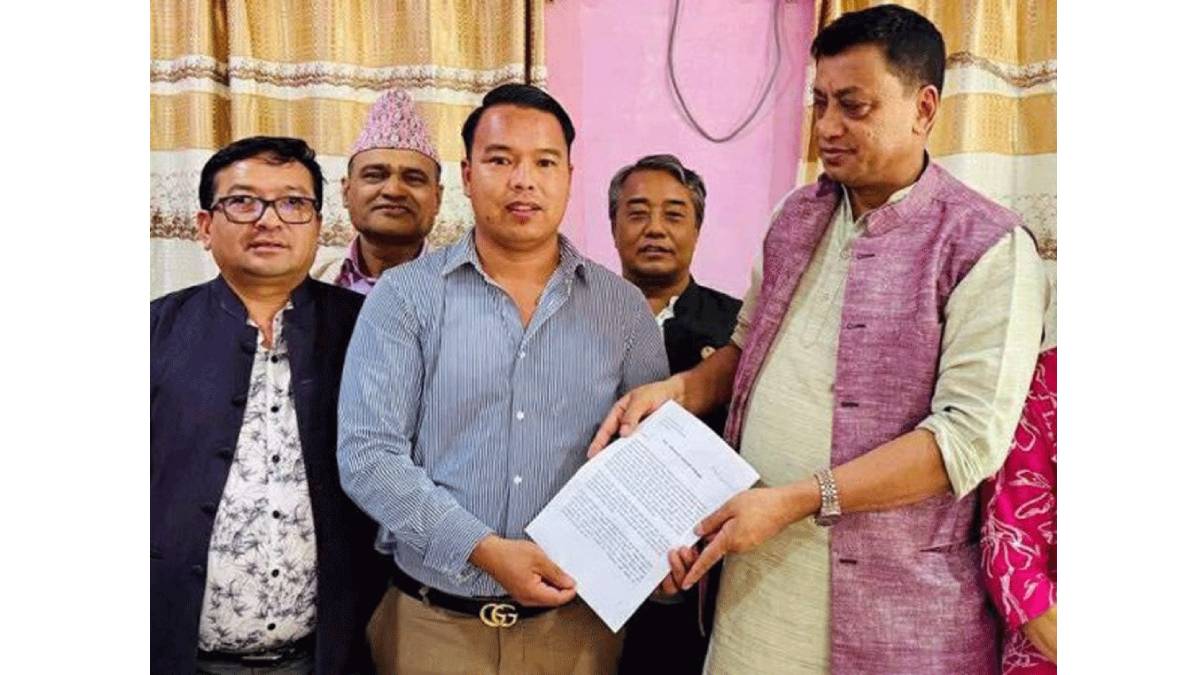 बागमतीका मुख्यमन्त्री लामाविरूद्ध अविश्वासको प्रस्ताव दर्ता, २१ सांसदको हस्ताक्षर