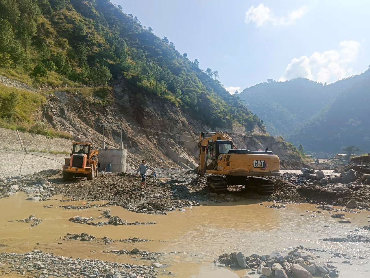 ५० वटा रुग्ण ठेक्का तोड्ने तयारी, निकालियो सार्वजनिक सूचना
