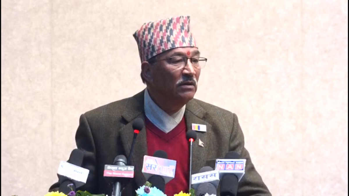 राजसंस्था फर्काउन कमल थापालाई दुई शीर्ष नेताको फोन, को हुन् ?