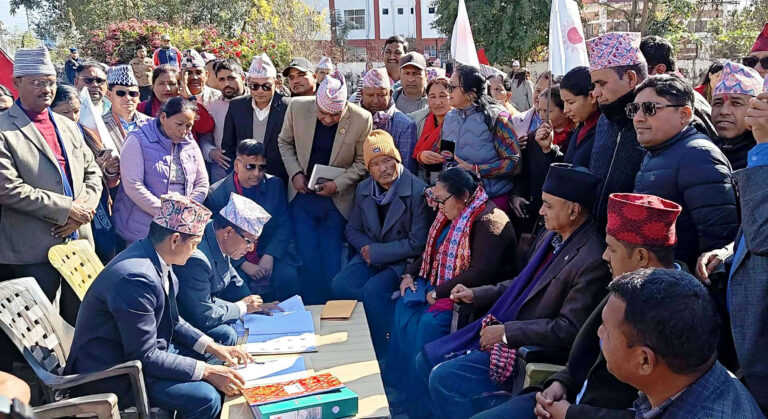 राष्ट्रियसभामा १८ पदका लागि ४४ जनाको उम्मेदवारी (सूचीसहित)