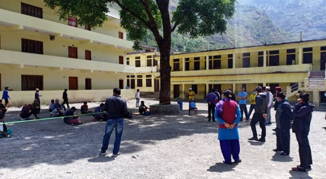 पीसीआर रिपोर्ट नगेटिभ आएका बडिगाडका १८ जनालाई आरटिडी गरी घर पठाईँदै !
