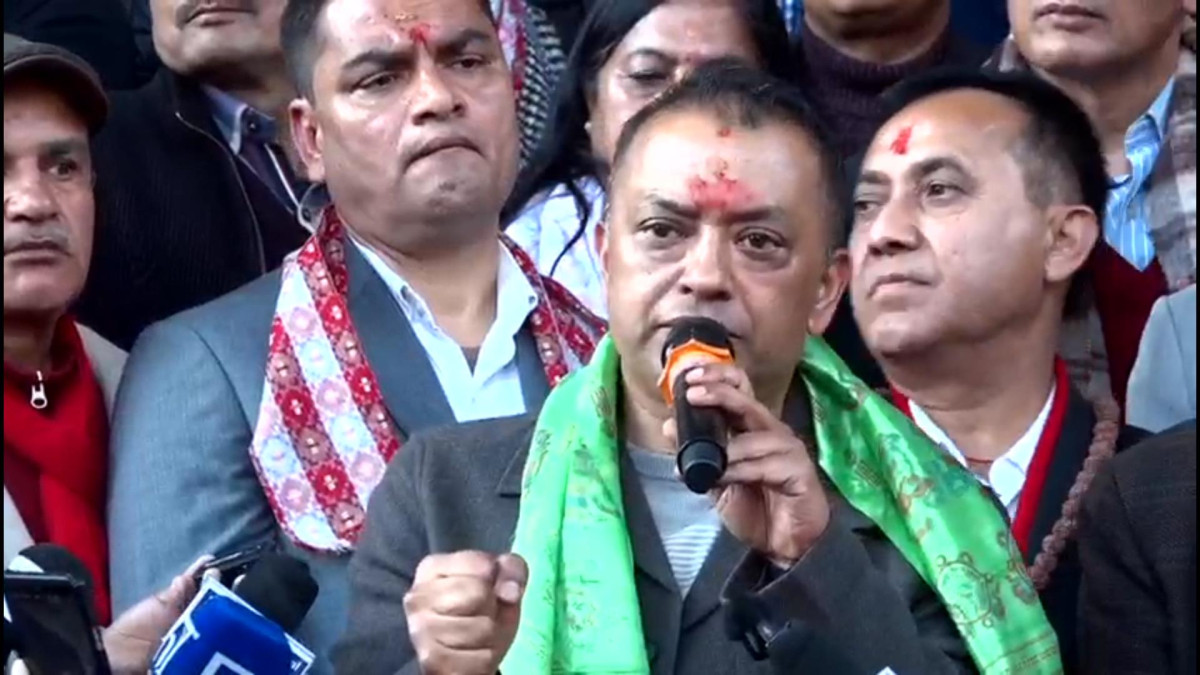 गगन भन्छन्- काँग्रेस बदल्यौँ अब देश बदल्छौँ