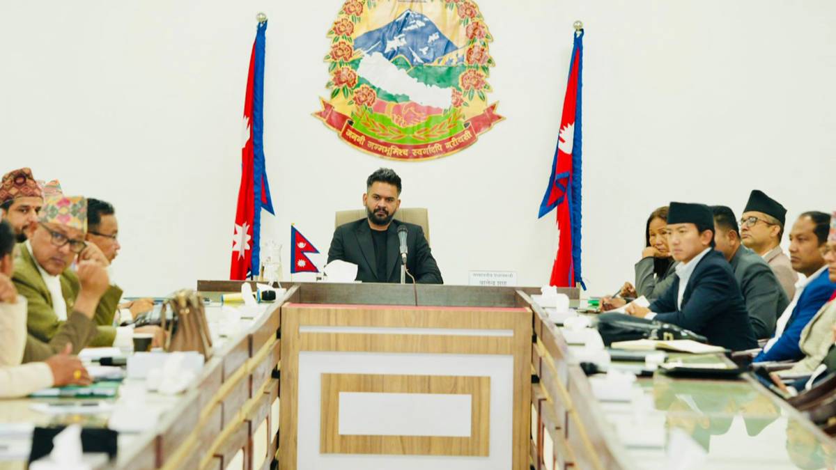 प्रधानमन्त्री बालेनले सांसदहरूसँग थाले छलफल