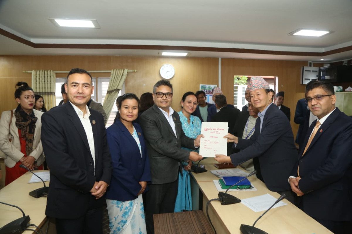 १२ मध्ये ११ संसदीय समिति सभापतिमा रास्वपाको उम्मेदवारी : कांग्रेस, एमाले र नेकपाको पनि उम्मेदवारी, कसले कुनमा दिए ?