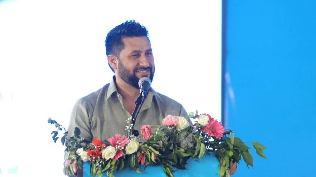 ‘निर्धक्क हुनुहोला, देश रास्वपाको हातमा सुरक्षित छ’ : रवि लामिछाने