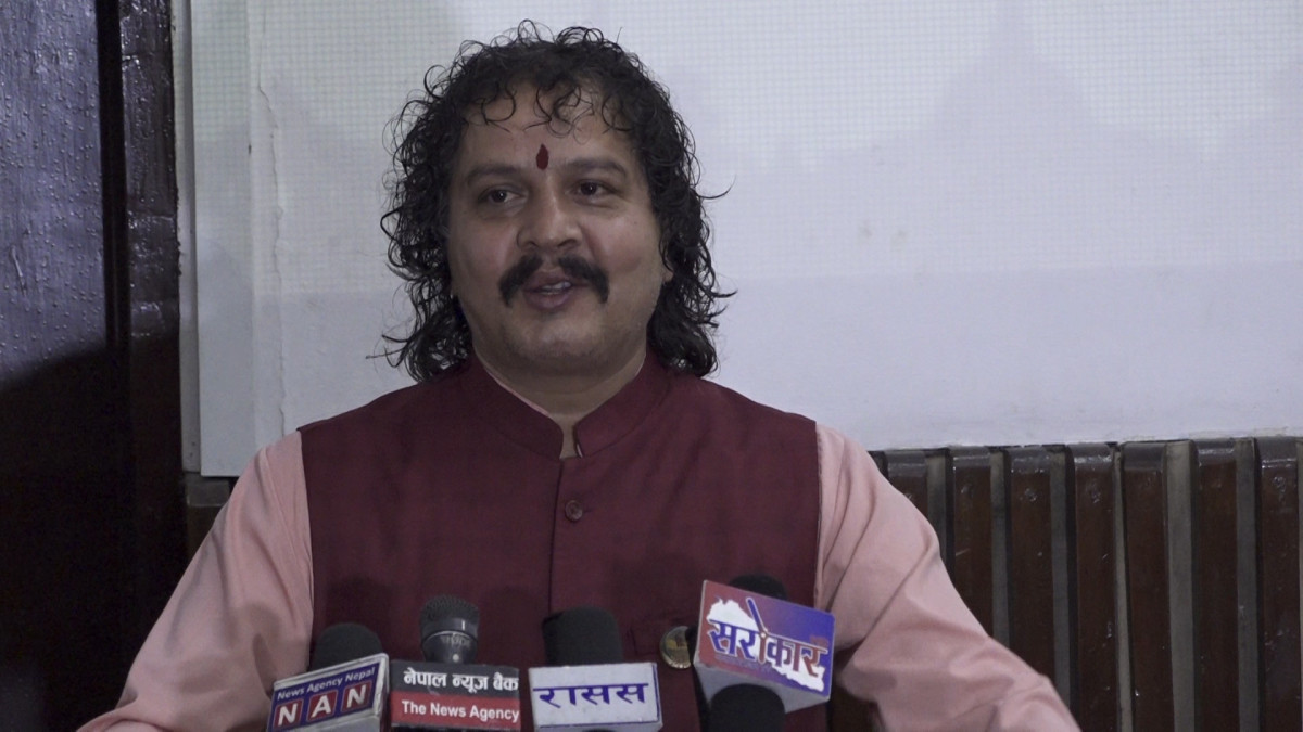 हरि ढकालको प्रस्ताव– ‘सिंहदरबार’को नाम फेरेर ‘अनामनगर दरबार’ राखौँ