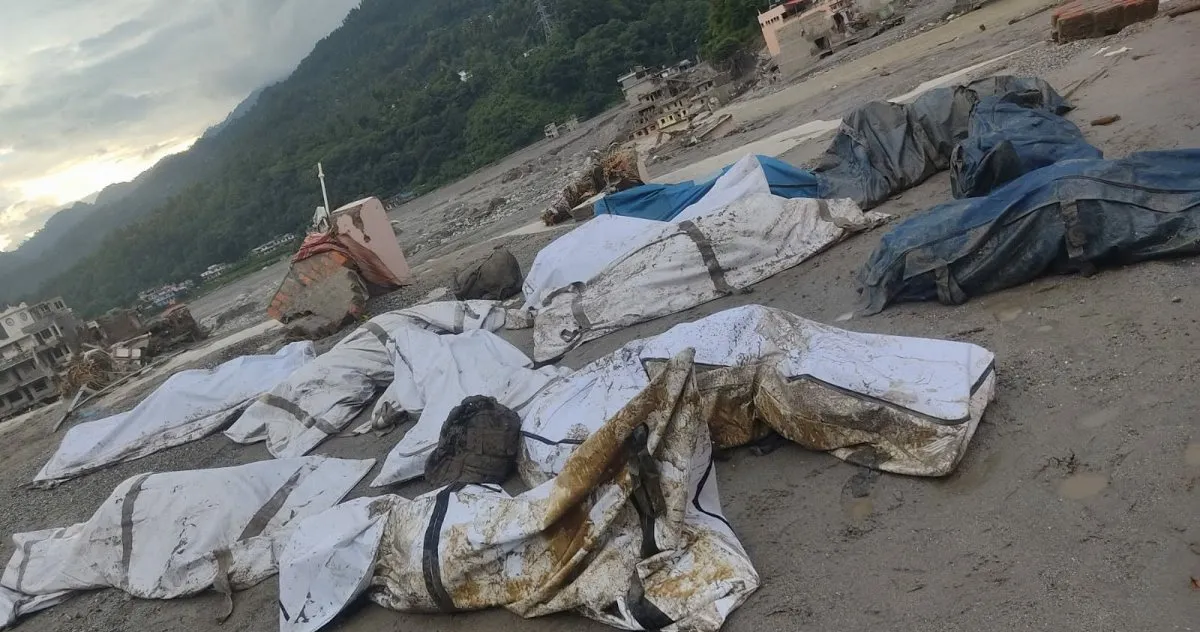 एउटै घरभित्र भेटिए २२ वटा शव