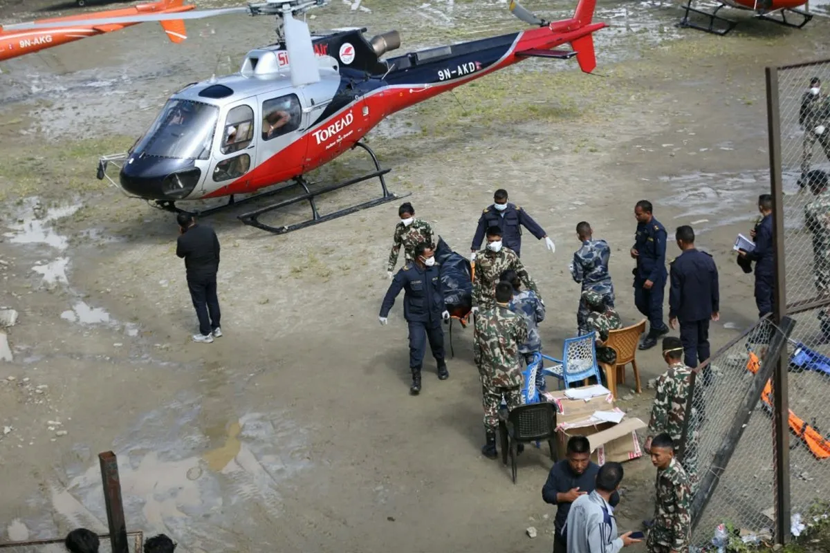 गन्हाउन थाले शव, हेलिकोप्टरबाट ओसार्न विशेष ‘बकेट’ मगाइँदै