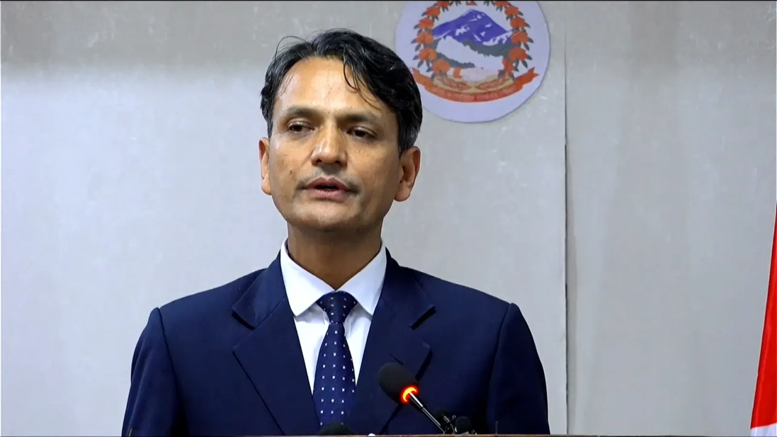 पहिचान नखुलेका शव गाडिए, परिवारले दाबी गरे उत्खनन गर्न दिइने