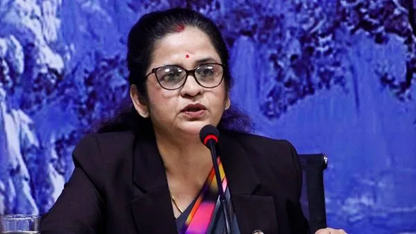 ग्यास उद्योगीलाई ‘पाता कस्ने’ अभिव्यक्ति दिएकी उद्योगमन्त्री यादवले दिइन् राजीनामा