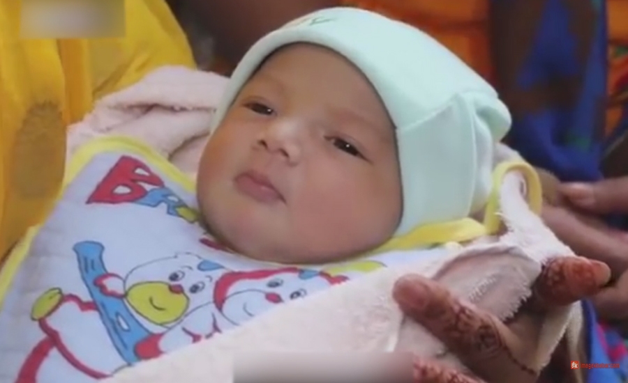 पैसाकै लागि आमाकै मिलेमतोमा अबोध शिशुलाई कार्टुनमा राखी झाडीमा मिल्काइयो !