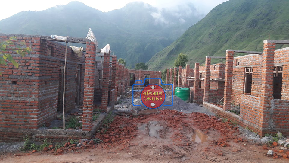 गुल्मी पहिरो पिडित को घर निर्माण काम अन्तिम चरणमा