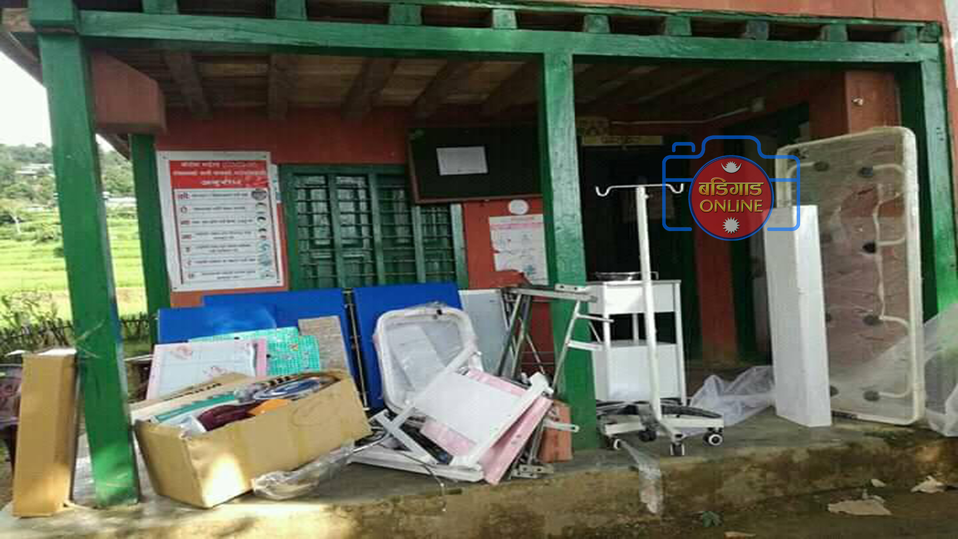लिम्घा स्वास्थ्य चौकीलाइ सामाजिक बिकास मन्त्रालय ले गर्यो स्वास्थ्य सामाग्री हस्तान्तरण