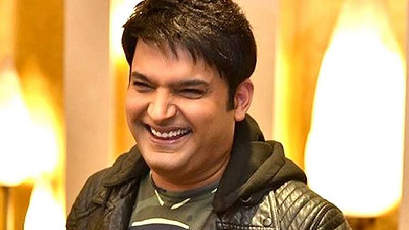 कपिल शर्माको मासिक कमाई साढे दुई करोड। चड्छन यति महंगा गाडी। पुरा विवरण