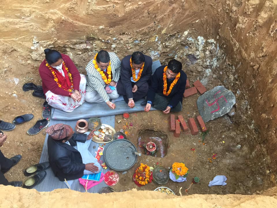 गुल्मीका १० स्थानीय तहमा आधारभूत अस्पताल शिलन्यास !